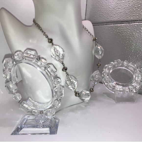 Clear Beaded Crystal Silver-Tone Spacers Necklace & 2 Bracelets Set! - Picture 2 of 13